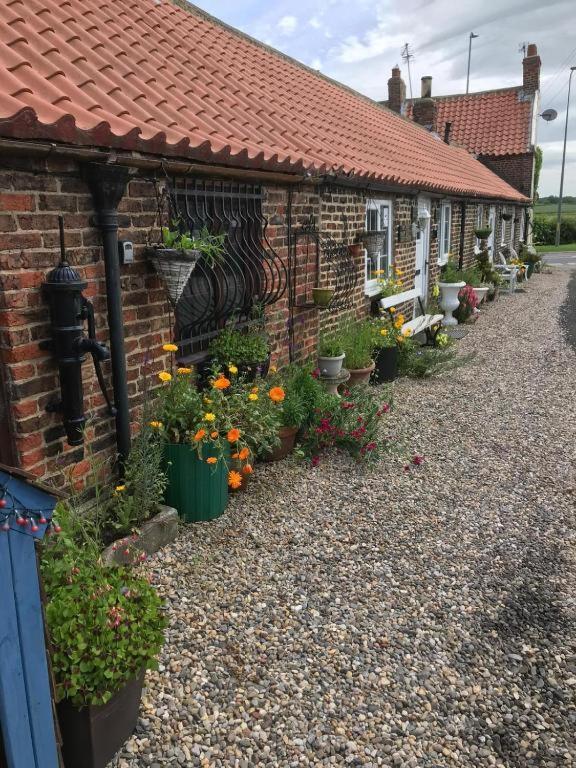 Oyo Yarm Cottages Kirklevington Екстер'єр фото