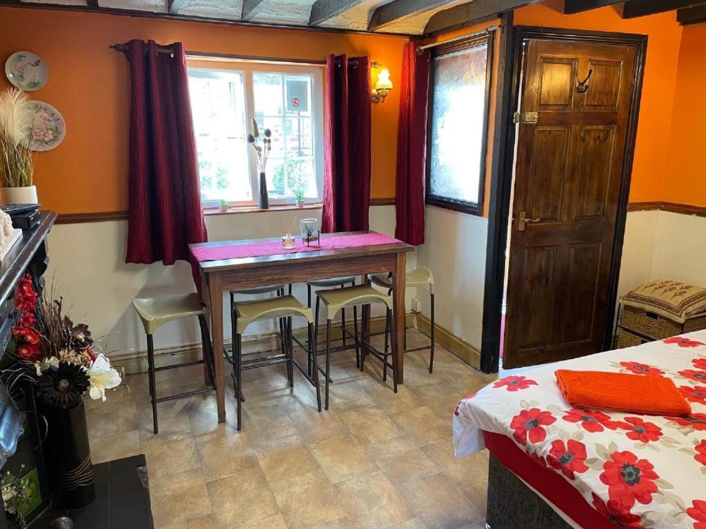 Oyo Yarm Cottages Kirklevington Екстер'єр фото